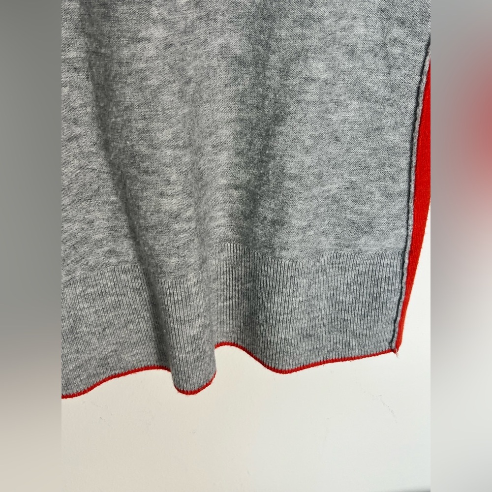 Maeve by Anthropologie Grey Red Side Stripe Mock Neck Fitted Sweater Size S - Picture 3 of 12